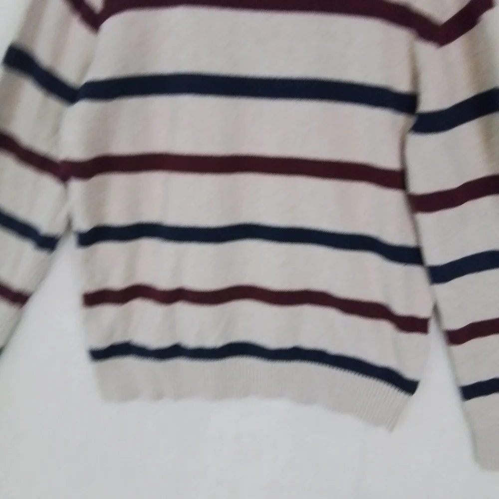 Children's Place Cotton Crew Neck Knit Sweater Size Large in‎ Tan w/ Stripes